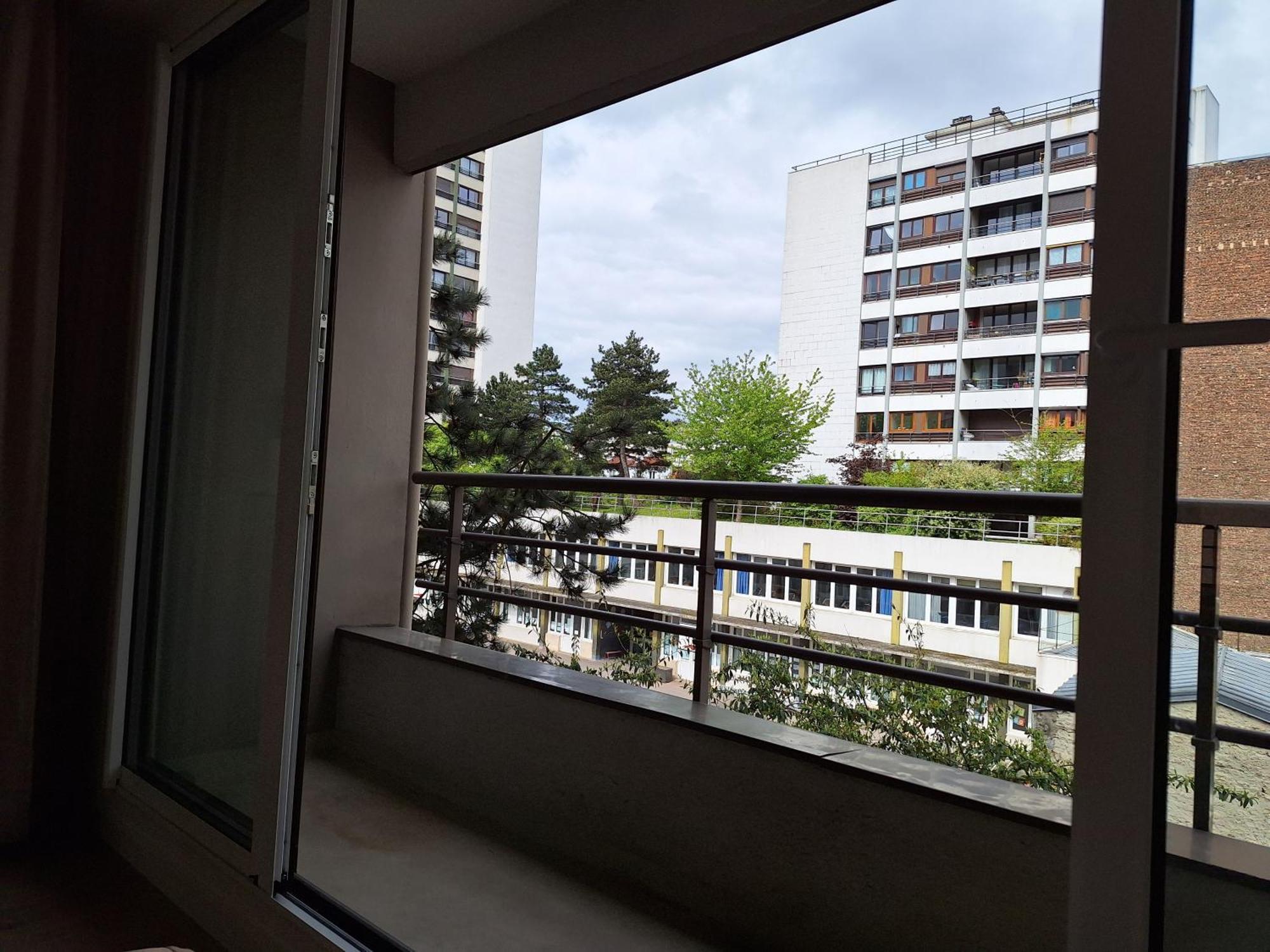 Chic Parisian Studio Retreat Bright Spacious And Secure Parking Kültér fotó